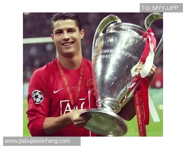 足球明星的传奇人生与辉煌成就的终章探讨 足球明星的传奇人生与辉煌成就的终章探讨